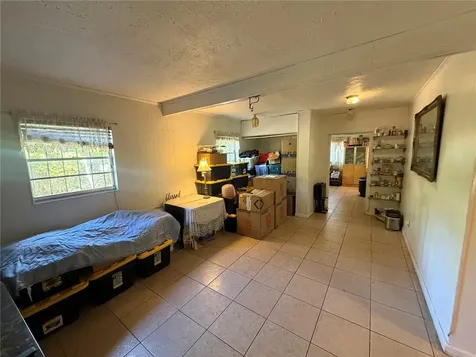 2010 E Chelsea Street Tampa FL 33610