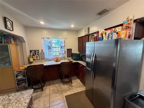 2010 E Chelsea Street Tampa FL 33610