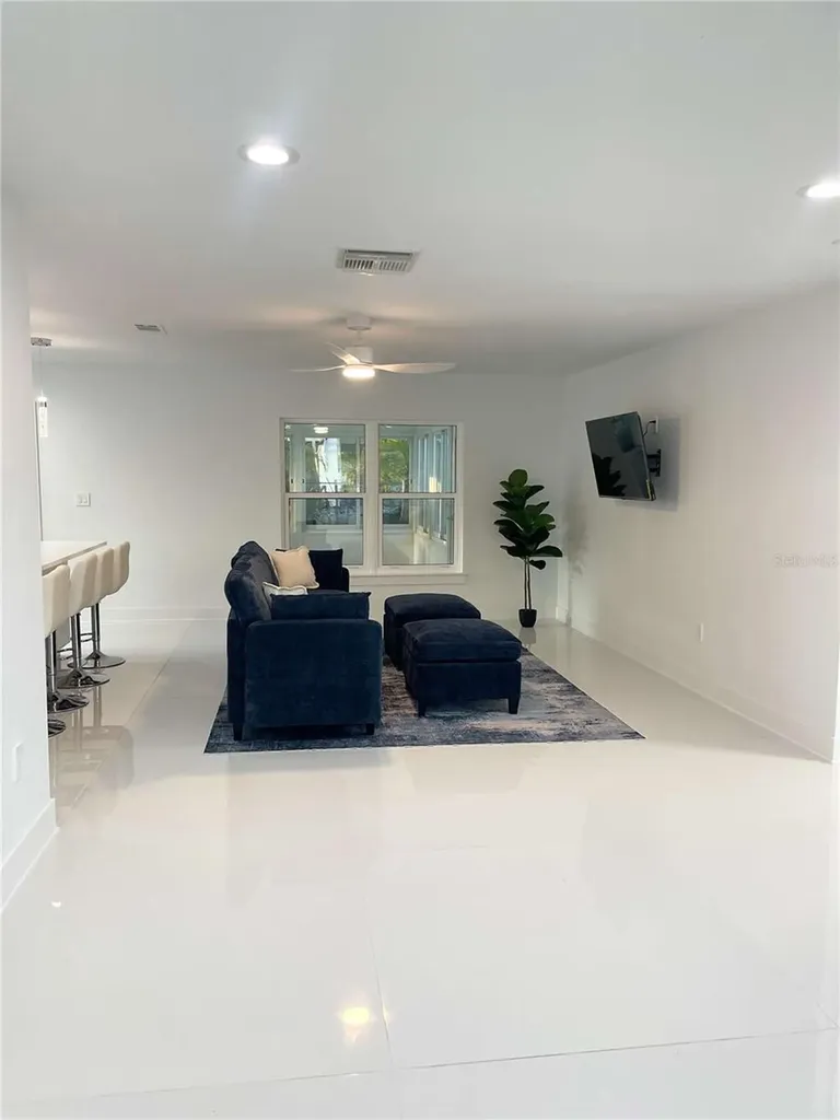 16102 1st Street E Redington Beach FL 33708