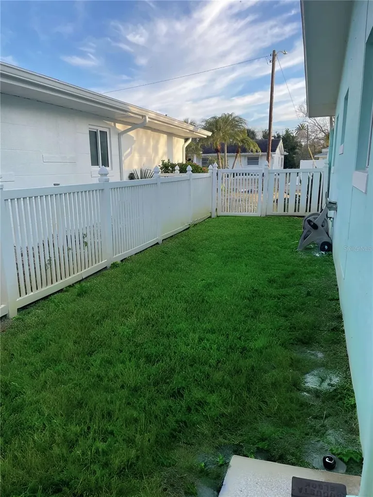 16102 1st Street E Redington Beach FL 33708