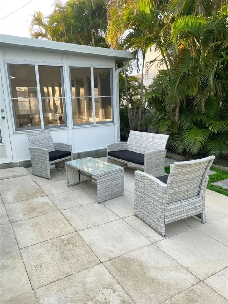 16102 1st Street E Redington Beach FL 33708
