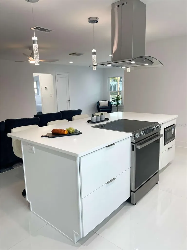16102 1st Street E Redington Beach FL 33708