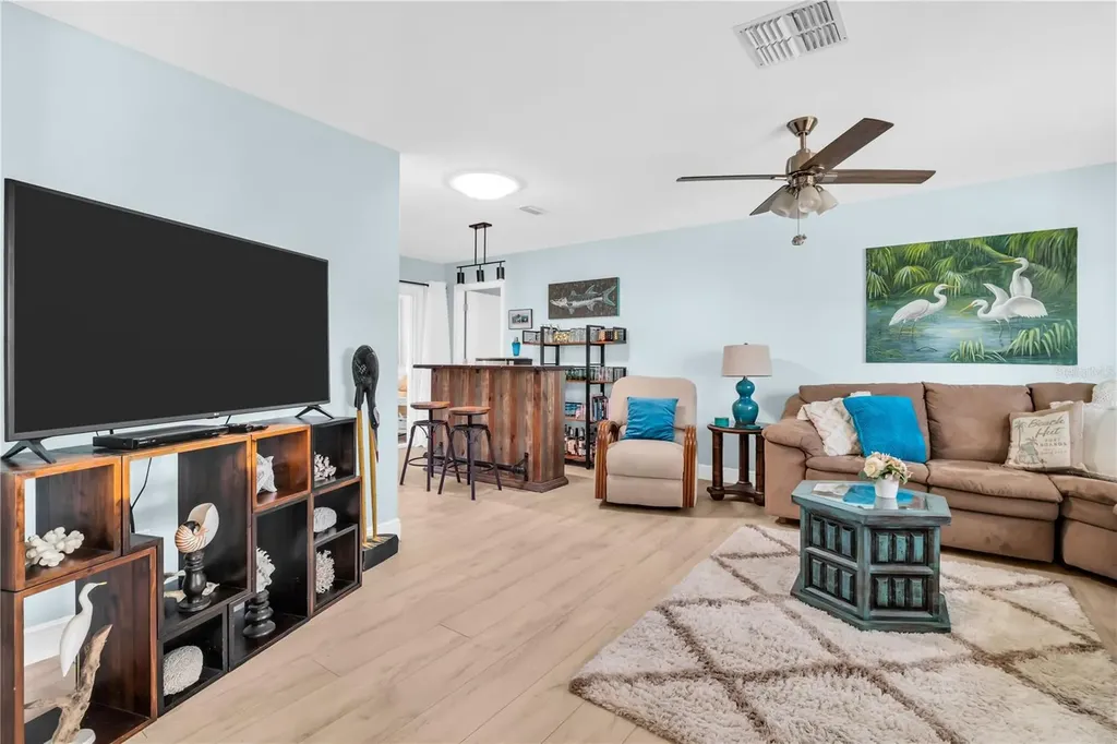 1303 Glengarry Drive Palm Harbor FL 34684