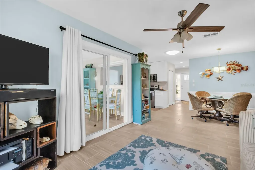 1303 Glengarry Drive Palm Harbor FL 34684