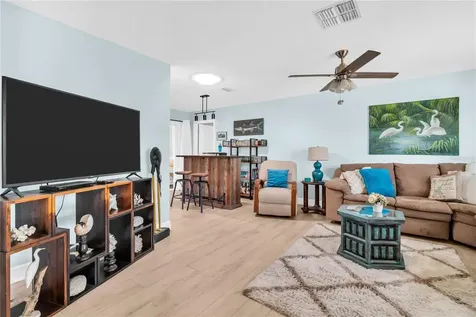 1303 Glengarry Drive Palm Harbor FL 34684