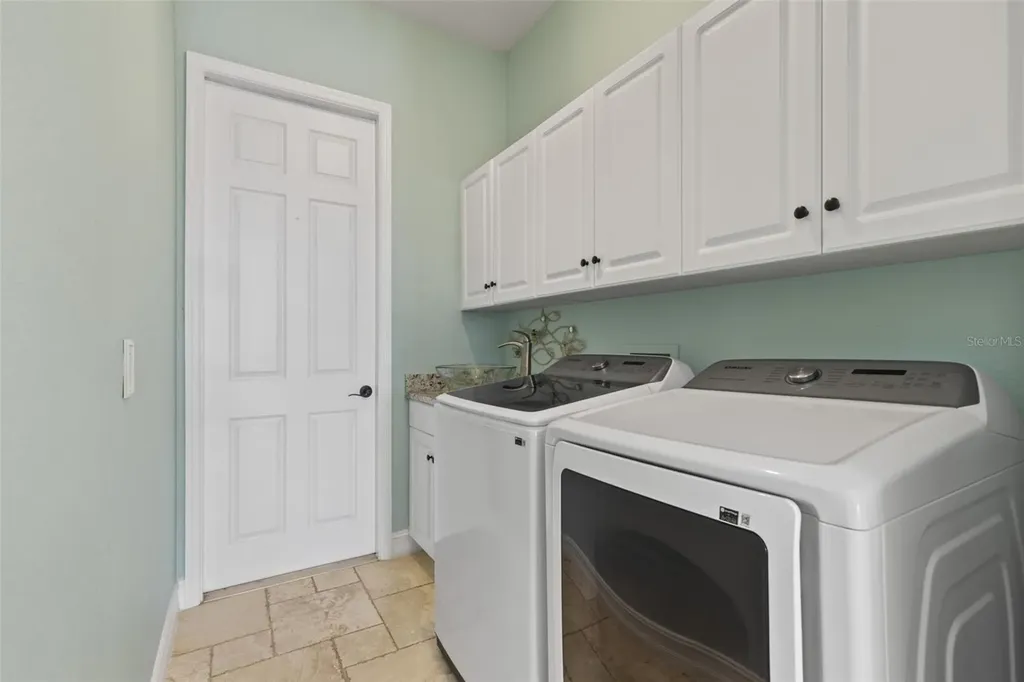 2114 SW 29th Terrace Cape Coral FL 33914