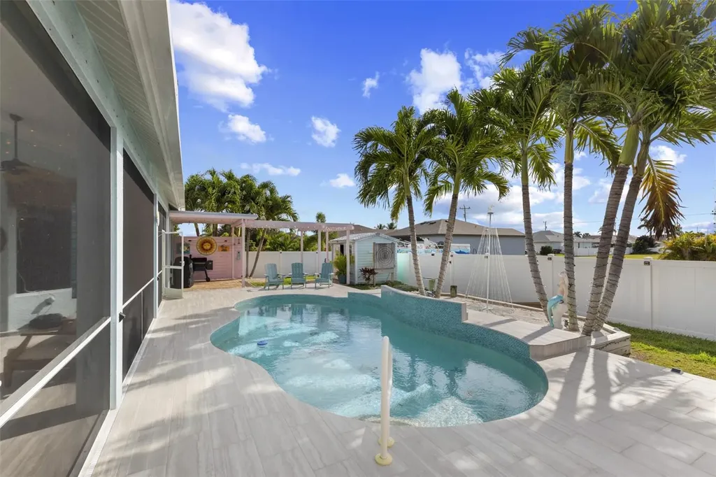 2114 SW 29th Terrace Cape Coral FL 33914