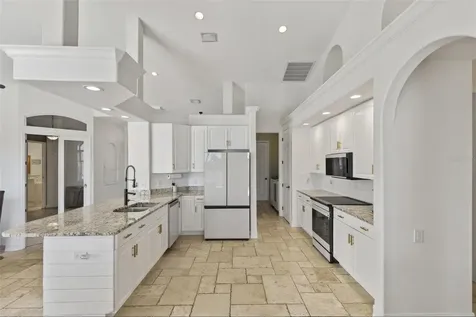 2114 SW 29th Terrace Cape Coral FL 33914