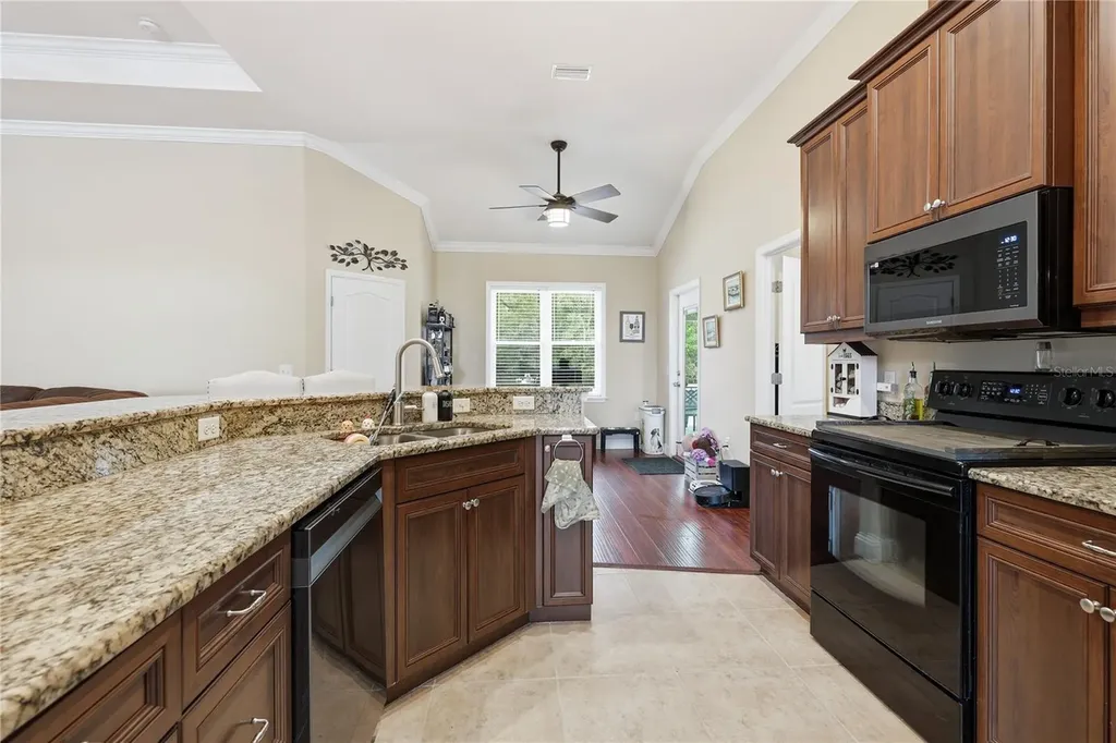 24934 NW 170th Road High Springs FL 32643