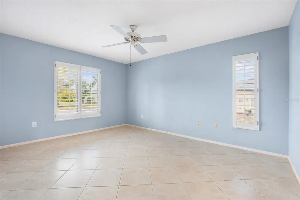 8219 Timber Lake Lane Sarasota FL 34243