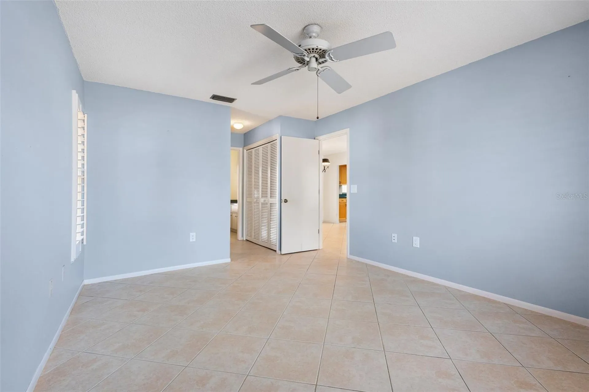 8219 Timber Lake Lane Sarasota FL 34243