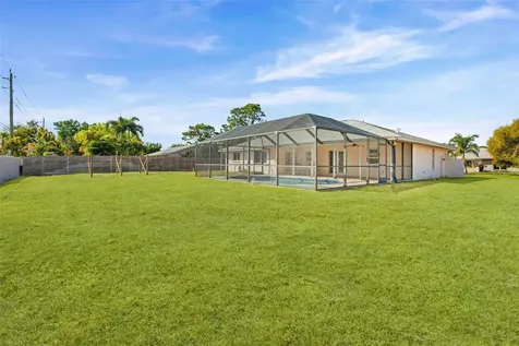 8219 Timber Lake Lane Sarasota FL 34243