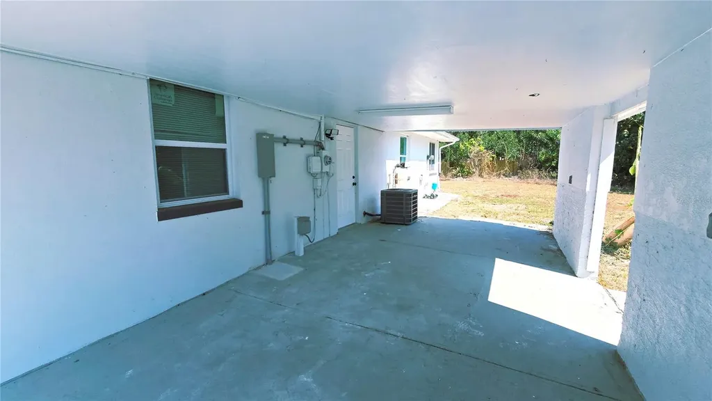 4289 Yucatan Circle Port Charlotte FL 33948
