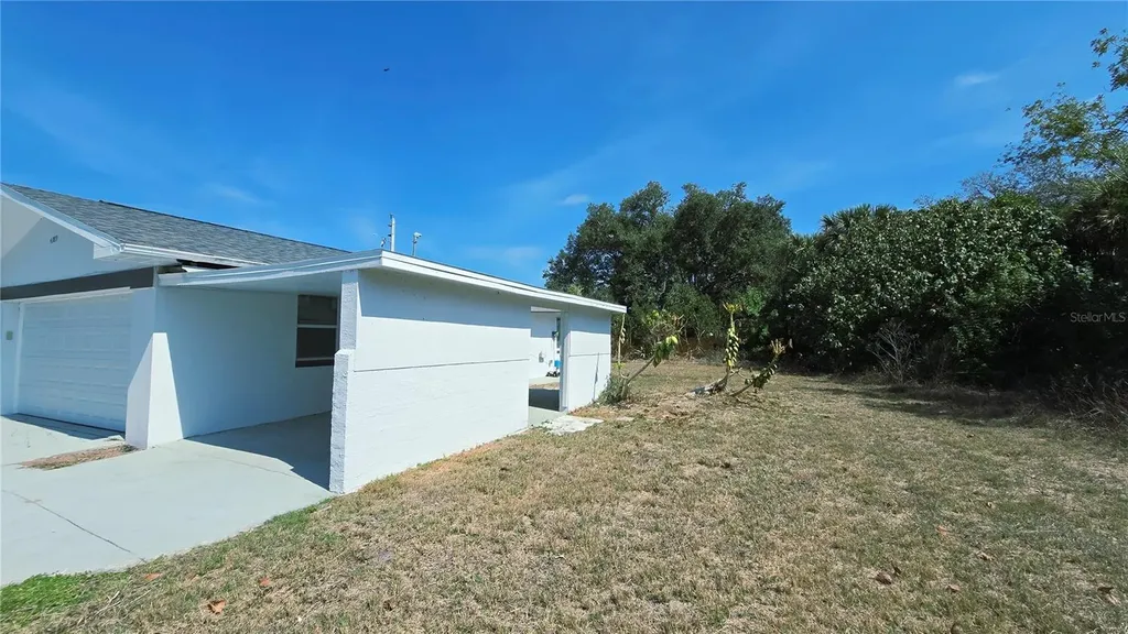 4289 Yucatan Circle Port Charlotte FL 33948