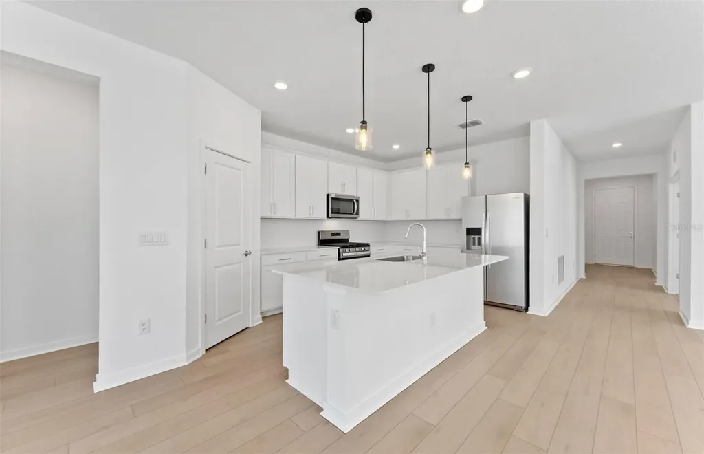 9839 Crescent Moon Drive Riverview FL 33578