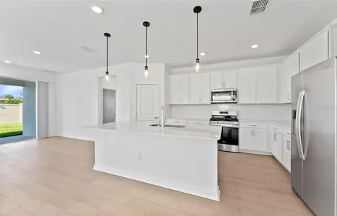 9839 Crescent Moon Drive Riverview FL 33578