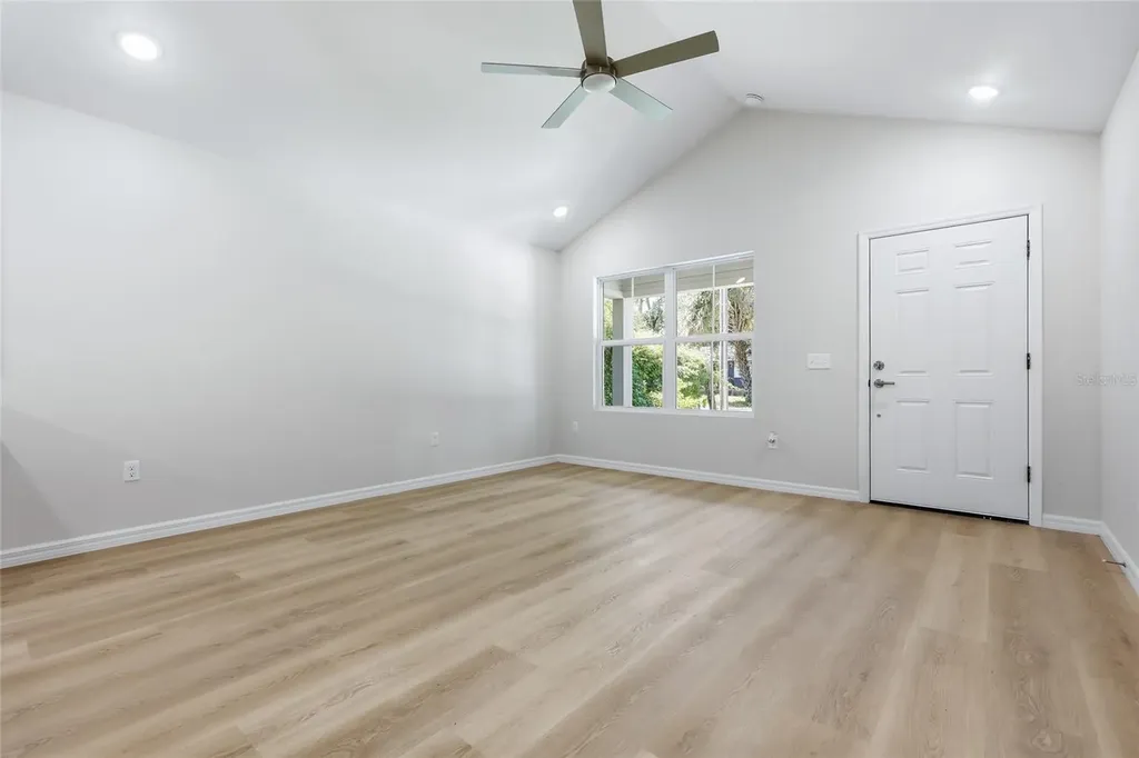 2449 SE 10th Avenue Gainesville FL 32641