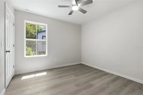 2449 SE 10th Avenue Gainesville FL 32641