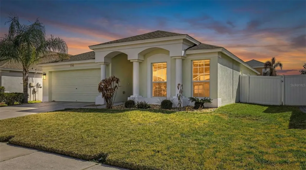 30428 Randall Manor Street Wesley Chapel FL 33545