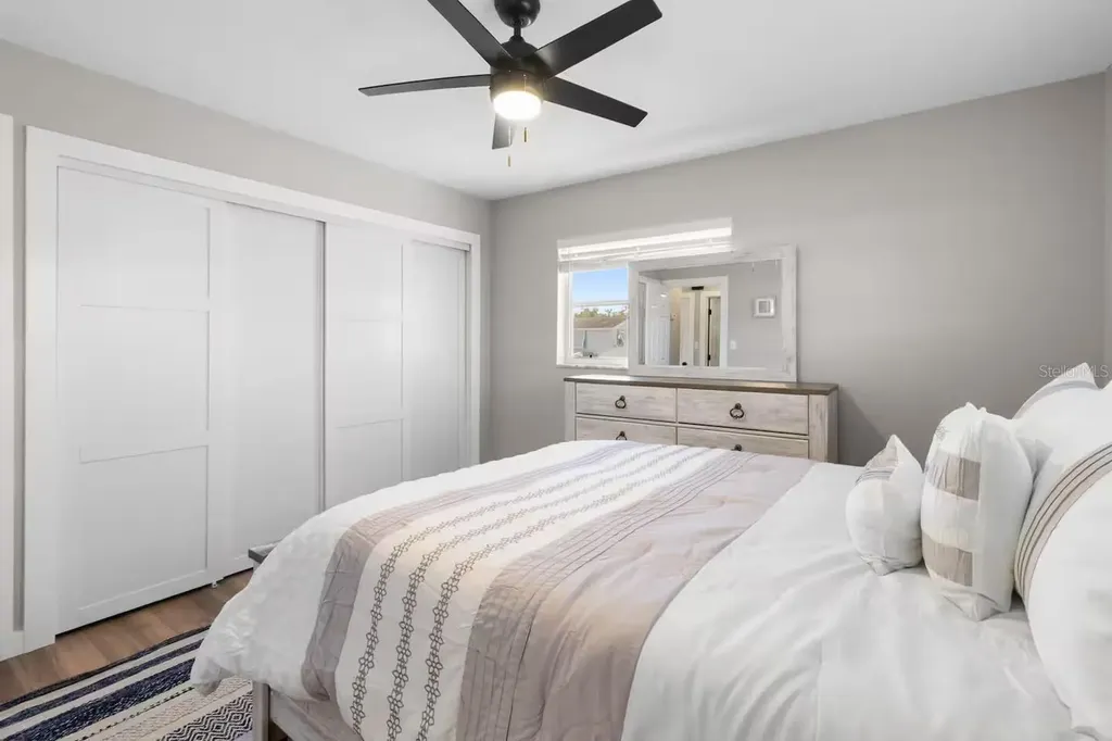 824 Seabreeze Drive Ruskin FL 33570