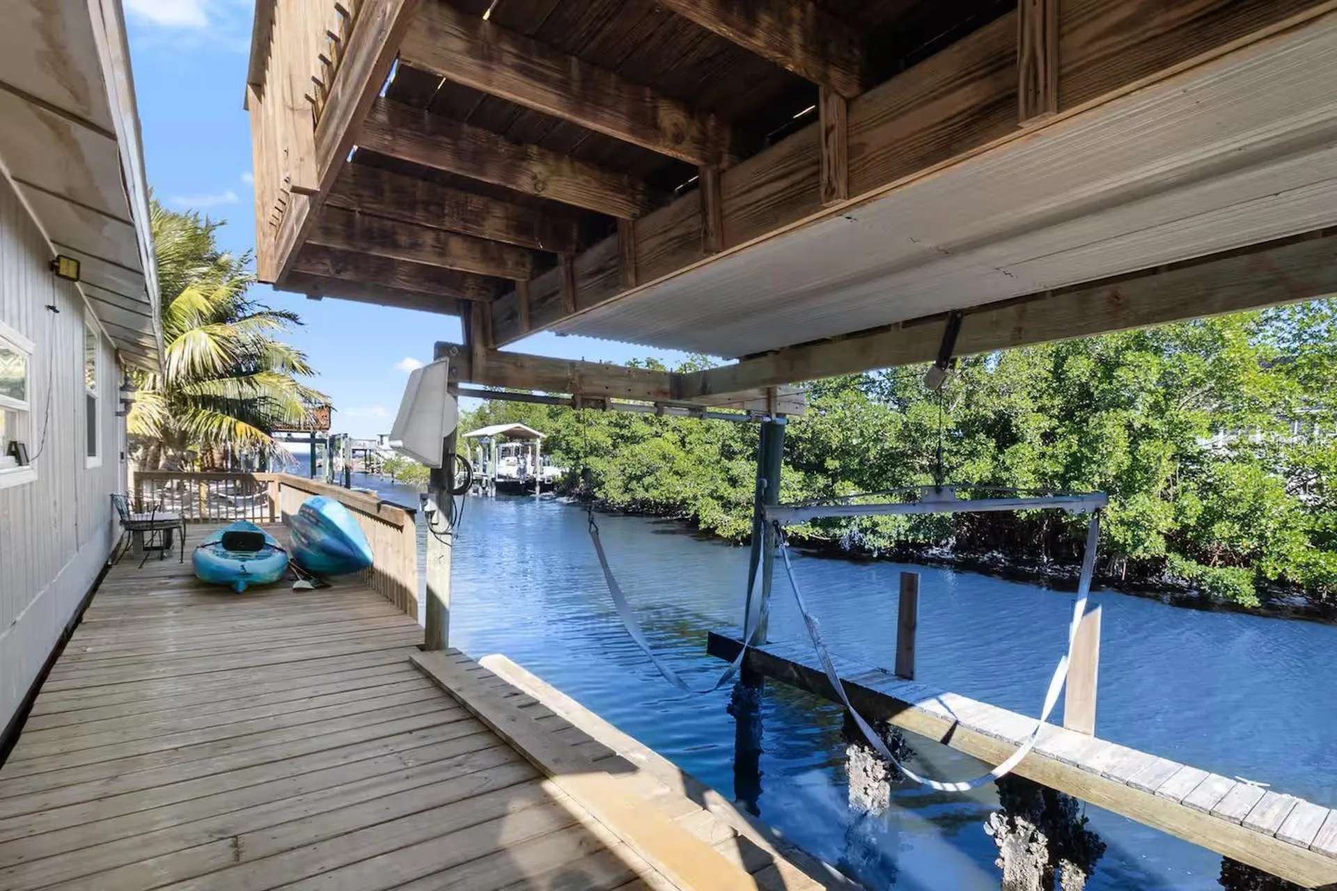 824 Seabreeze Drive Ruskin FL 33570