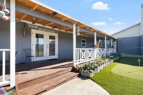 824 Seabreeze Drive Ruskin FL 33570