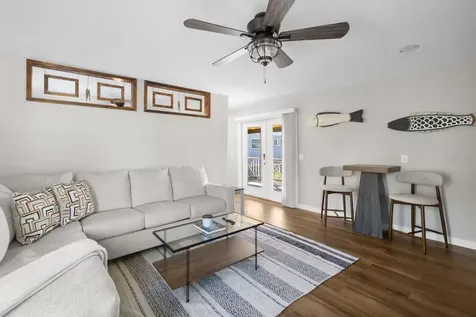 824 Seabreeze Drive Ruskin FL 33570