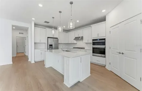 9738 Autumn Ridge Avenue Riverview FL 33578