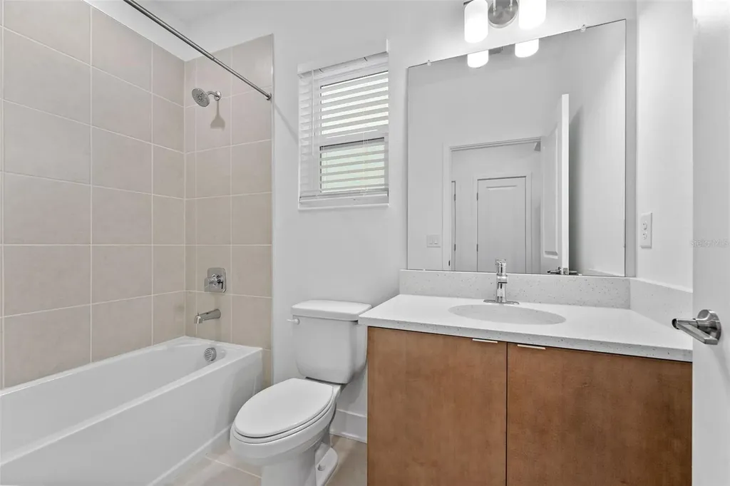 1922 W Fig Street Tampa FL 33609