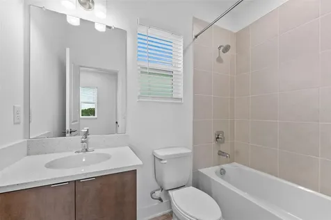 1922 W Fig Street Tampa FL 33609