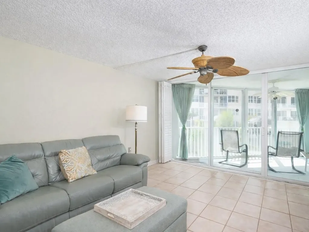 1770 Benjamin Franklin Drive Sarasota FL 34236