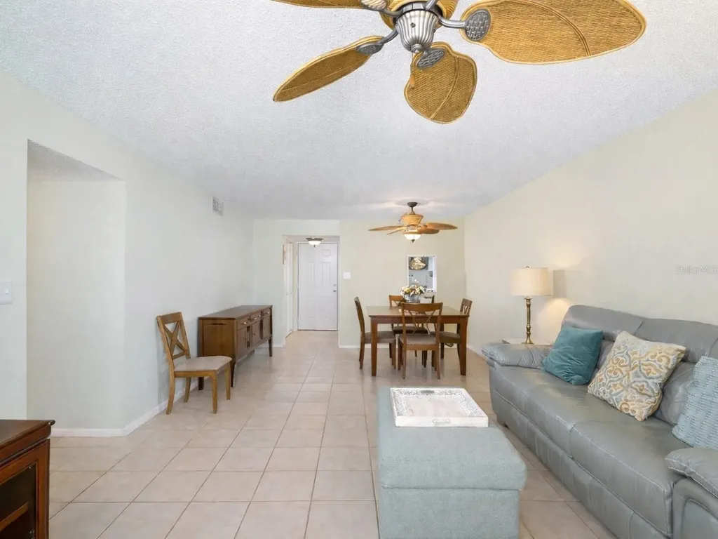 1770 Benjamin Franklin Drive Sarasota FL 34236