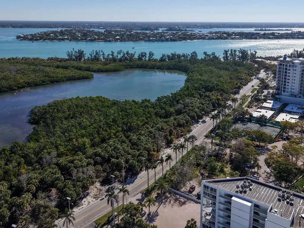 1770 Benjamin Franklin Drive Sarasota FL 34236