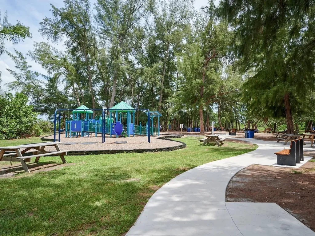 1770 Benjamin Franklin Drive Sarasota FL 34236