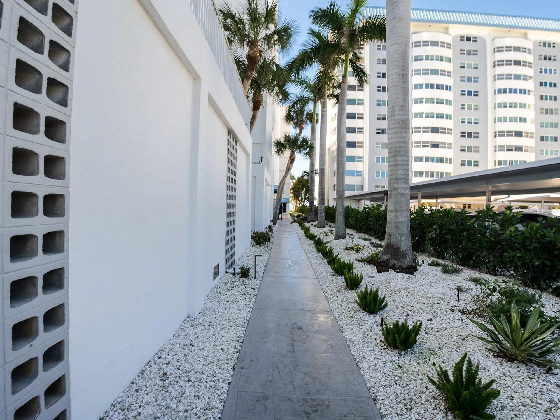 1770 Benjamin Franklin Drive Sarasota FL 34236