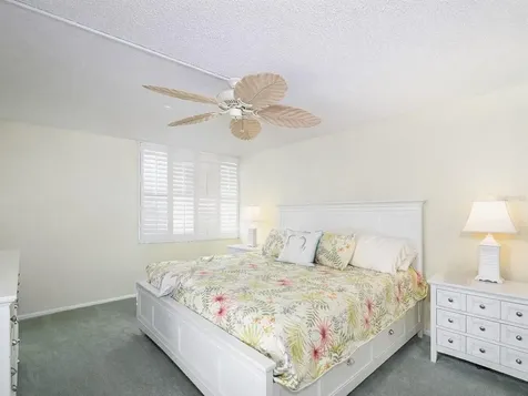 1770 Benjamin Franklin Drive Sarasota FL 34236