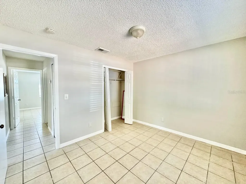629 Wildwood Way Clearwater FL 33756