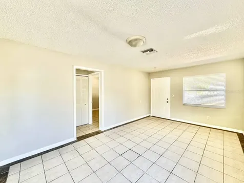 629 Wildwood Way Clearwater FL 33756