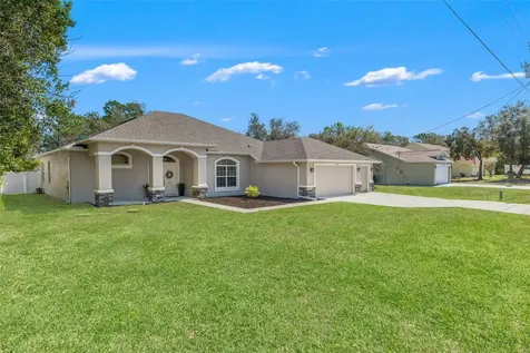 8392 Christopher Lane Weeki Wachee FL 34613