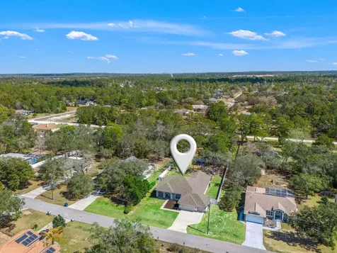 8392 Christopher Lane Weeki Wachee FL 34613