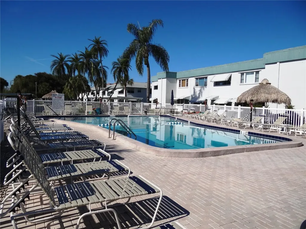 5357 81st Street N St Petersburg FL 33709