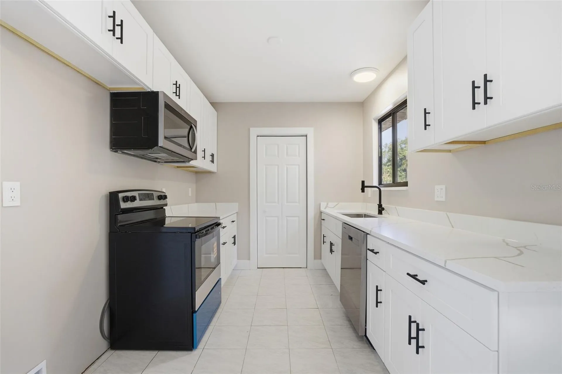 400 Kenova Street Port Charlotte FL 33954