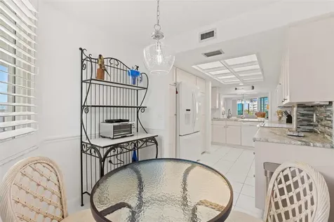 5880 Midnight Pass Road Sarasota FL 34242