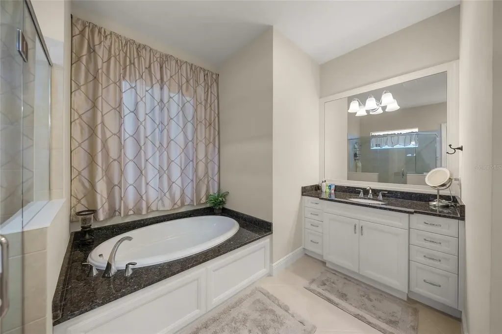 7809 Passionflower Drive Sarasota FL 34241