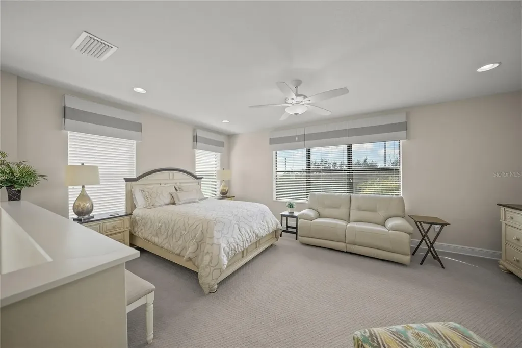7809 Passionflower Drive Sarasota FL 34241