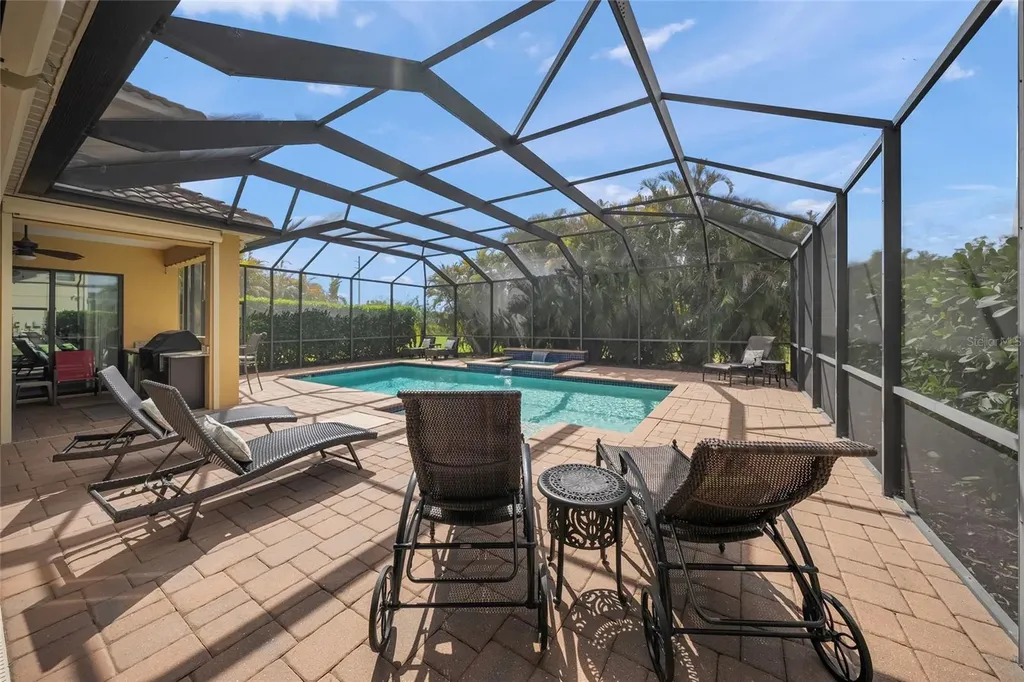 7809 Passionflower Drive Sarasota FL 34241