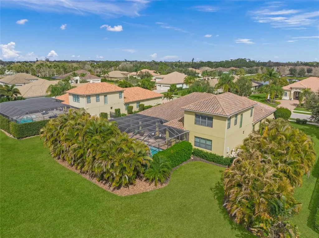 7809 Passionflower Drive Sarasota FL 34241