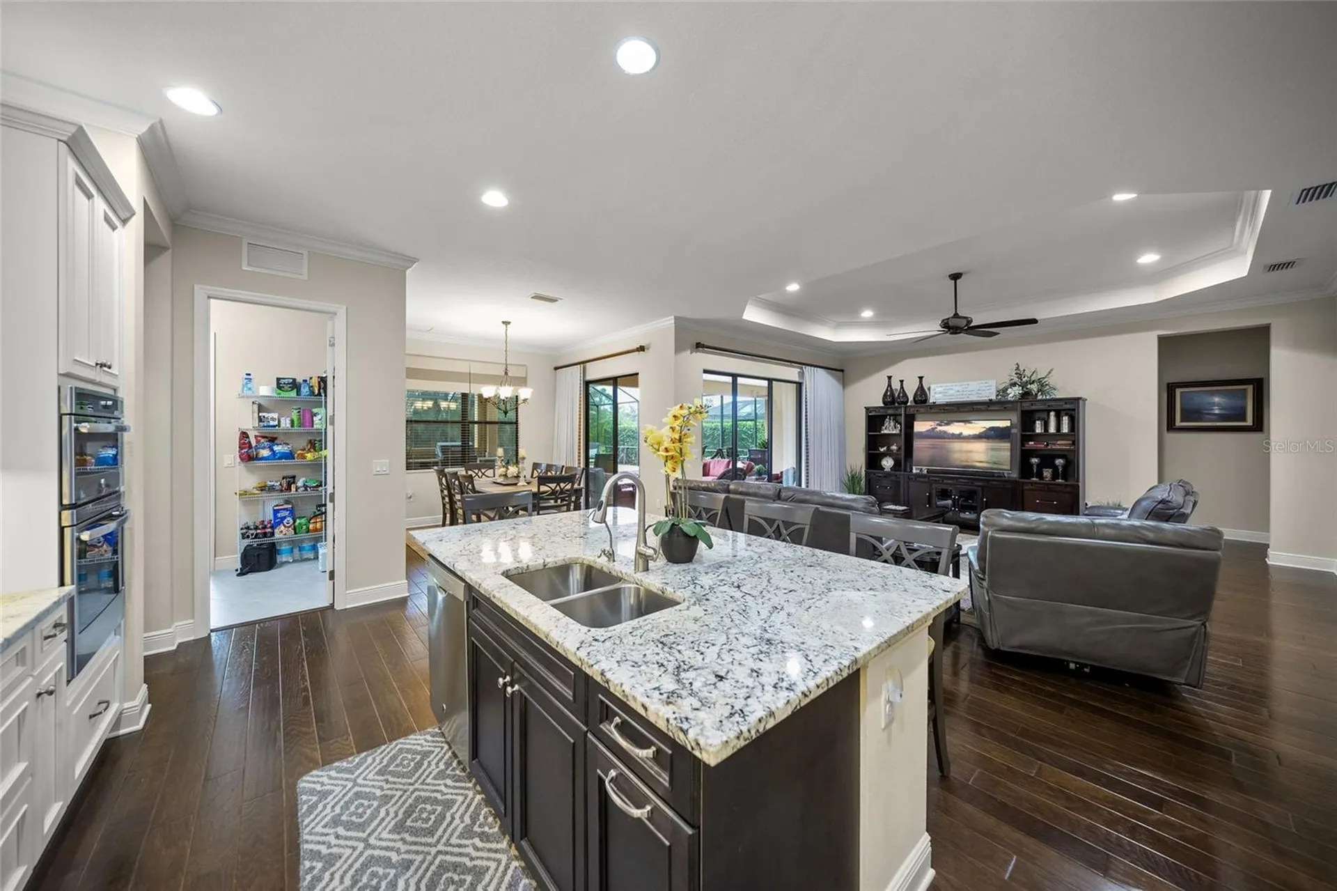 7809 Passionflower Drive Sarasota FL 34241