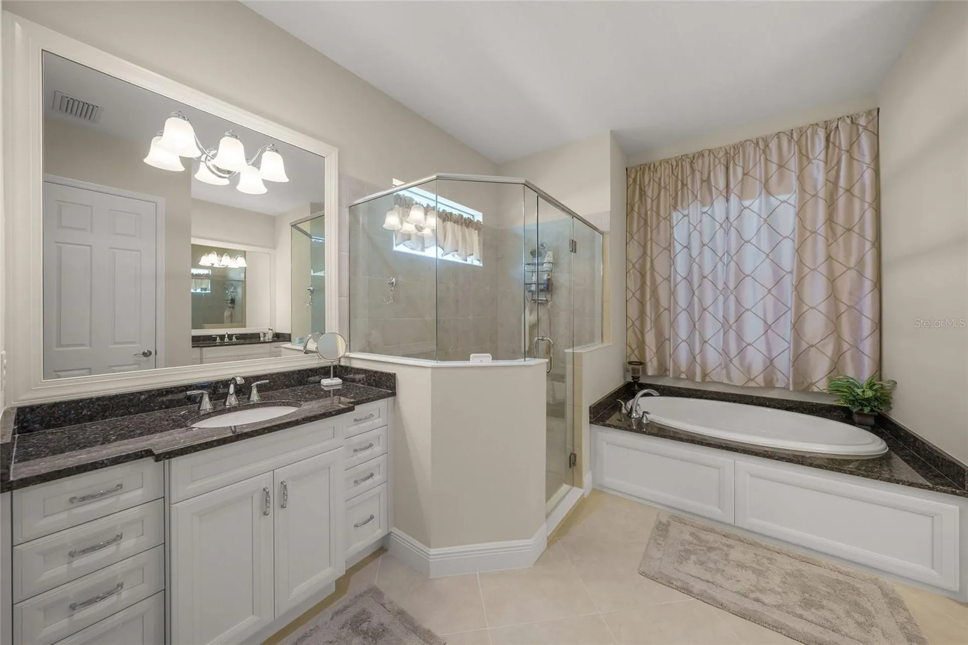 7809 Passionflower Drive Sarasota FL 34241