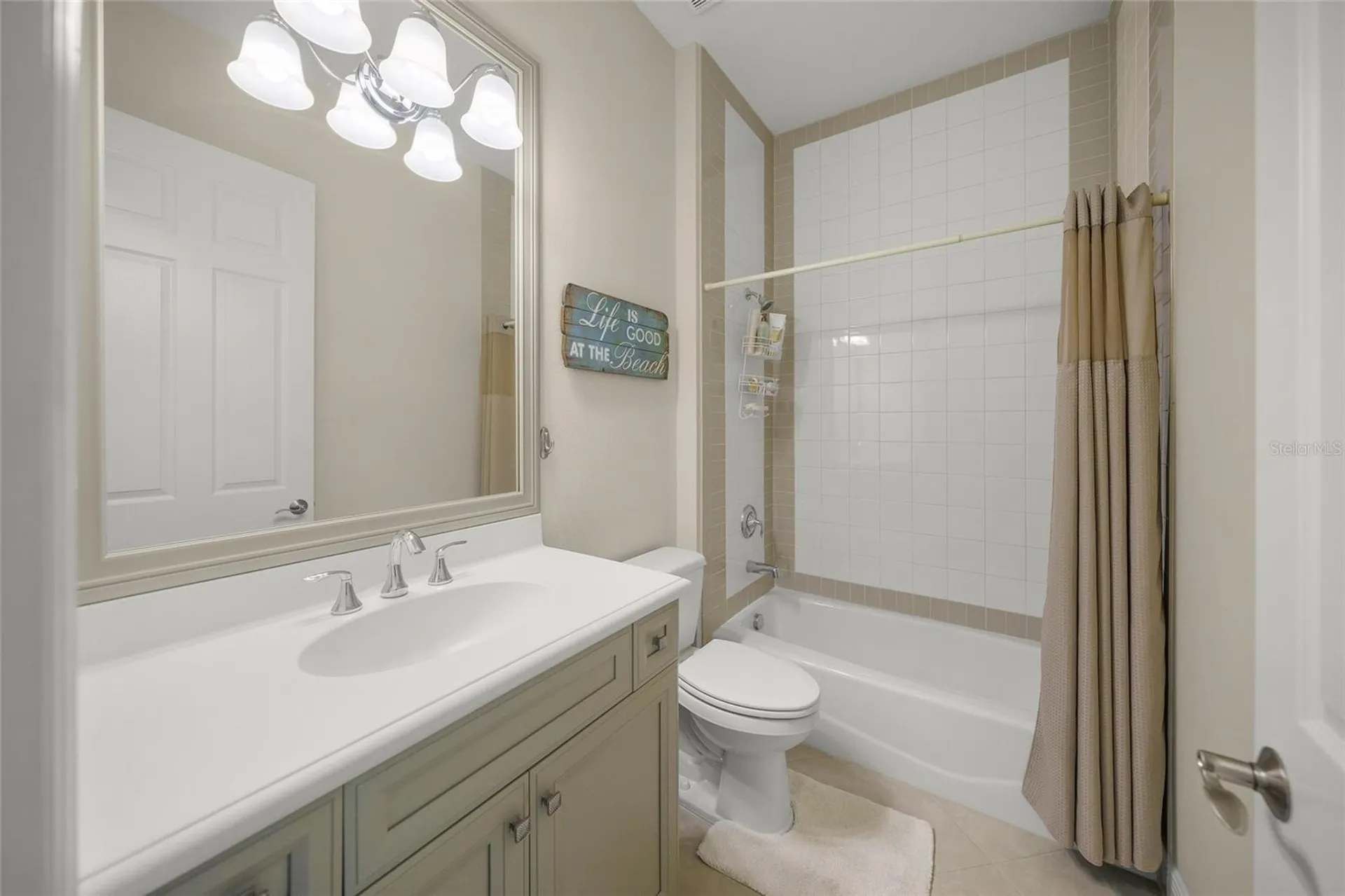 7809 Passionflower Drive Sarasota FL 34241